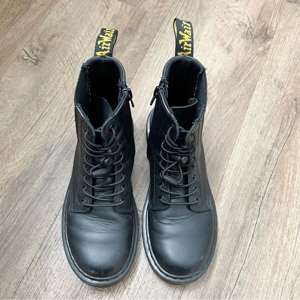 DR. MARTENS 1460‎ Harper J Black Boots Unisex